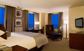 Hilton Philadelphia at Penn s Landing