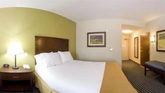 Holiday Inn Express & Suites O