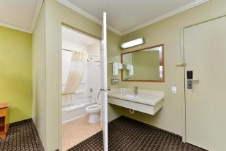 Americas Best Value Inn - Hayward