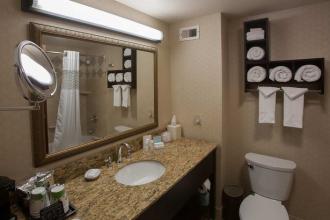 Hampton Inn - Suites - Stillwa