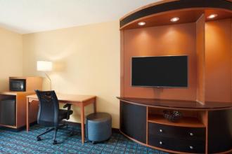 Fairfield Inn & Suites by Marriott Lansing West