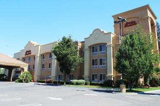 Hampton Inn & Suites Modesto Salida