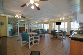 Quality Inn & Suites Sarasota