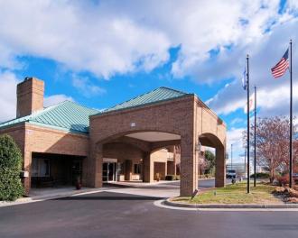 Comfort Suites Inn at Ridgewood Farm