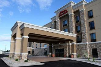 Hampton Inn And Suites Grand Forks