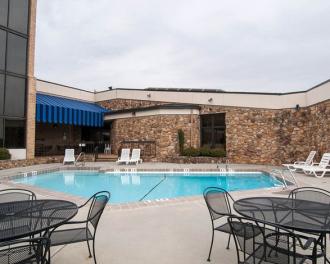 Comfort Inn & Suites