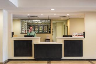 Candlewood Suites Bloomington