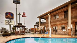 Best Western Lake Conroe Inn