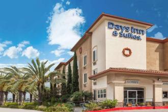 Days Inn And Suites Anaheim