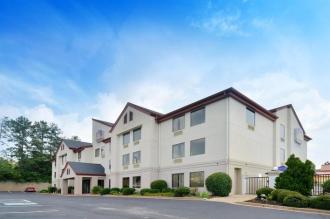 Best Western Commerce Inn