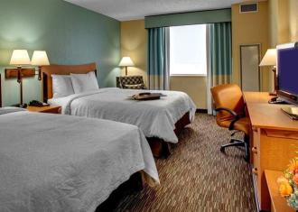 Hampton Inn & Suites Miami Airport South Blue