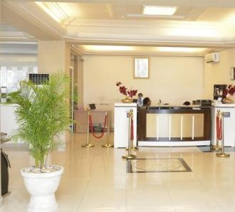 Plus Nobila Airport Hotel