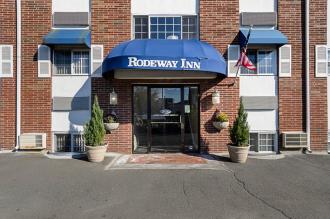 Rodeway Inn Logan Internationa