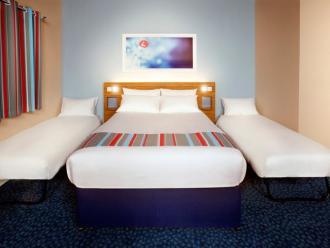 Travelodge Manchester Salford Quays