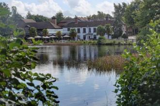 Best Western Frensham Pond Hotel