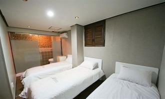 Maru Guesthouse Myeongdong