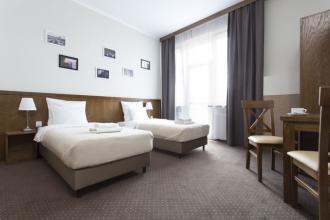 Daniel Griffin Aparthotel