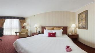 Clarion Hotel Empire Meadowlands Hotel