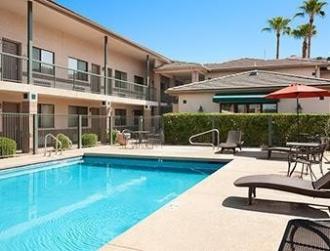 Ramada Glendale