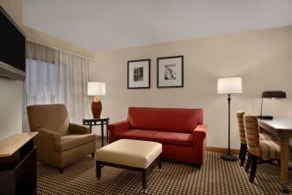 Embassy Suites by Hilton Detroit Metro Airport