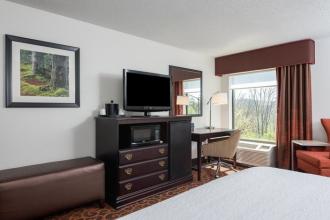 Hampton Inn Parkersburg