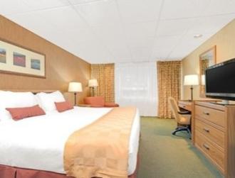 Ramada Bloomington Minneapolis