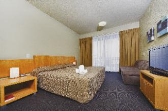 Gilligan's Backpackers Hotel & Resort Cairns