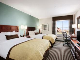 Baymont Inn & Suites Denver International Airport