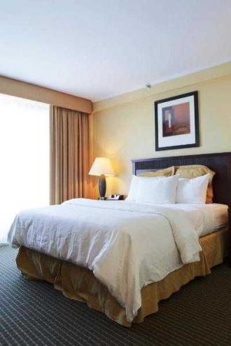 Garden Inn & Suites JFK