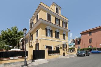 Hotel Prestige Portamaggiore