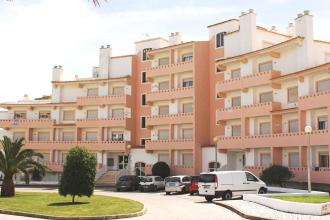 Apartamentos Castelos da Rocha 