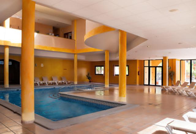 Desportos y Entretenimento