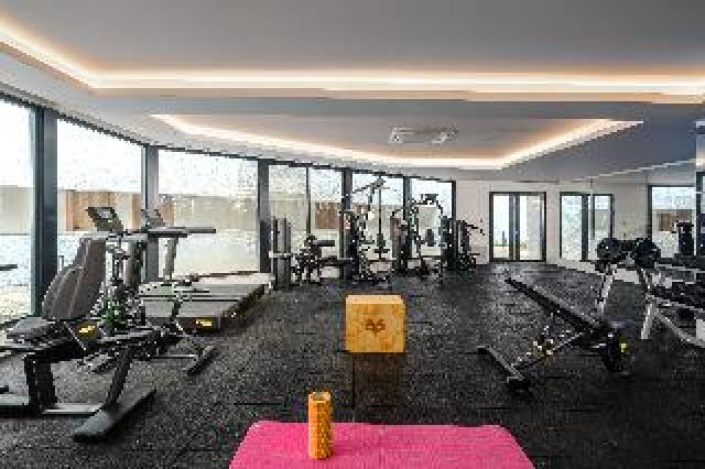 Desportos y Entretenimento