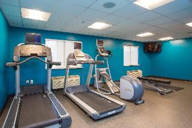 Desportos y Entretenimento