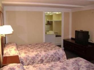 Legacy Inn Suites Wadsworth