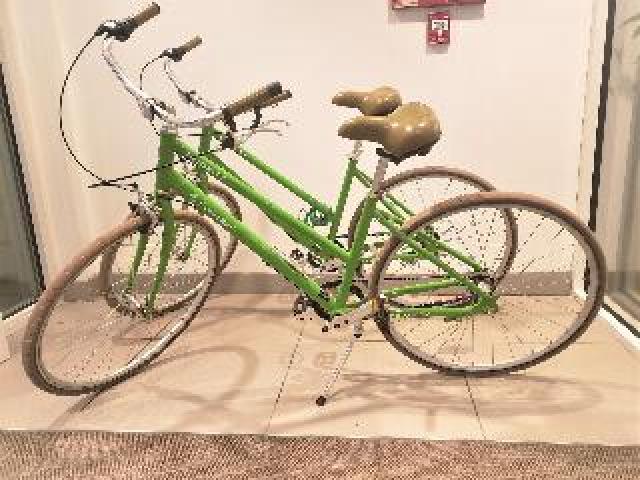 Desportos y Entretenimento