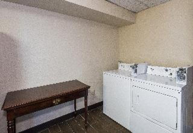 Desportos y Entretenimento