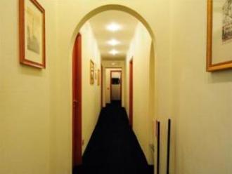 Intrastevere Guest House