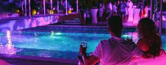 Desportos y Entretenimento