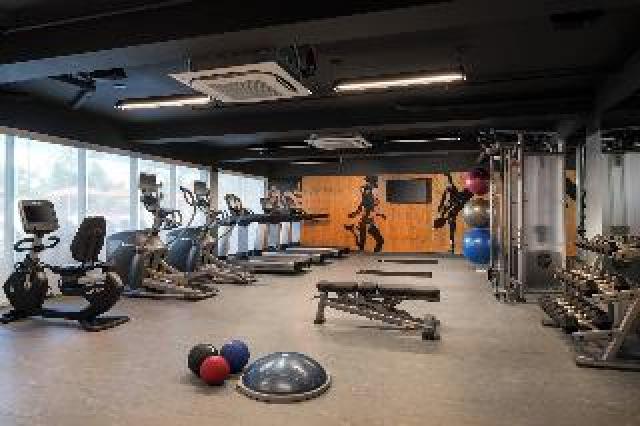 Desportos y Entretenimento