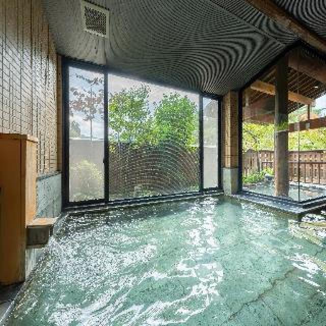 Desportos y Entretenimento