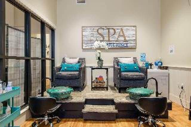 Desportos y Entretenimento