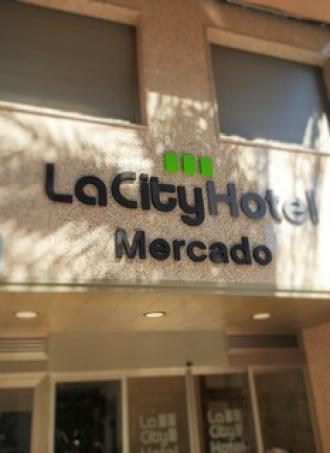 Hotel La City Mercado