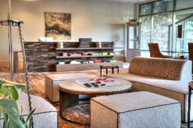 Desportos y Entretenimento