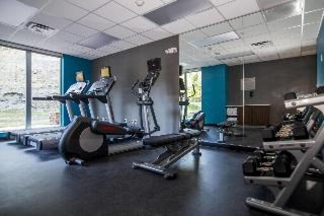 Desportos y Entretenimento