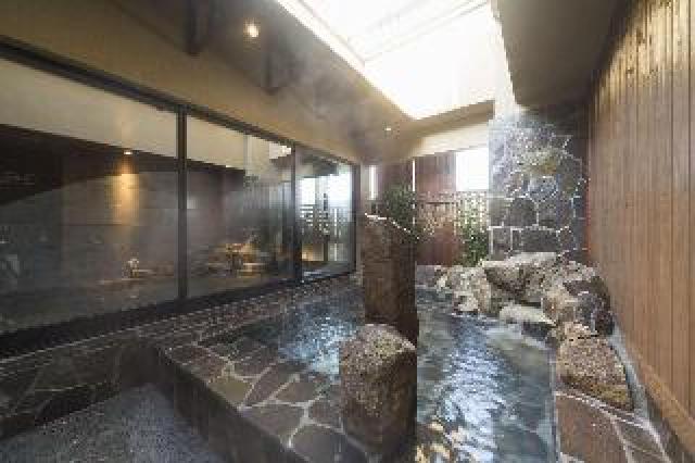 Desportos y Entretenimento