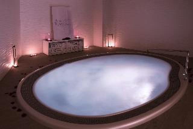 Desportos y Entretenimento