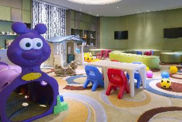 Desportos y Entretenimento