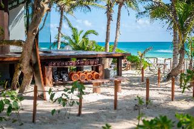 Desportos y Entretenimento