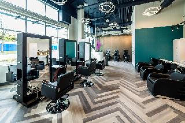 Desportos y Entretenimento